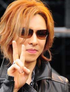 YOSHIKIECN